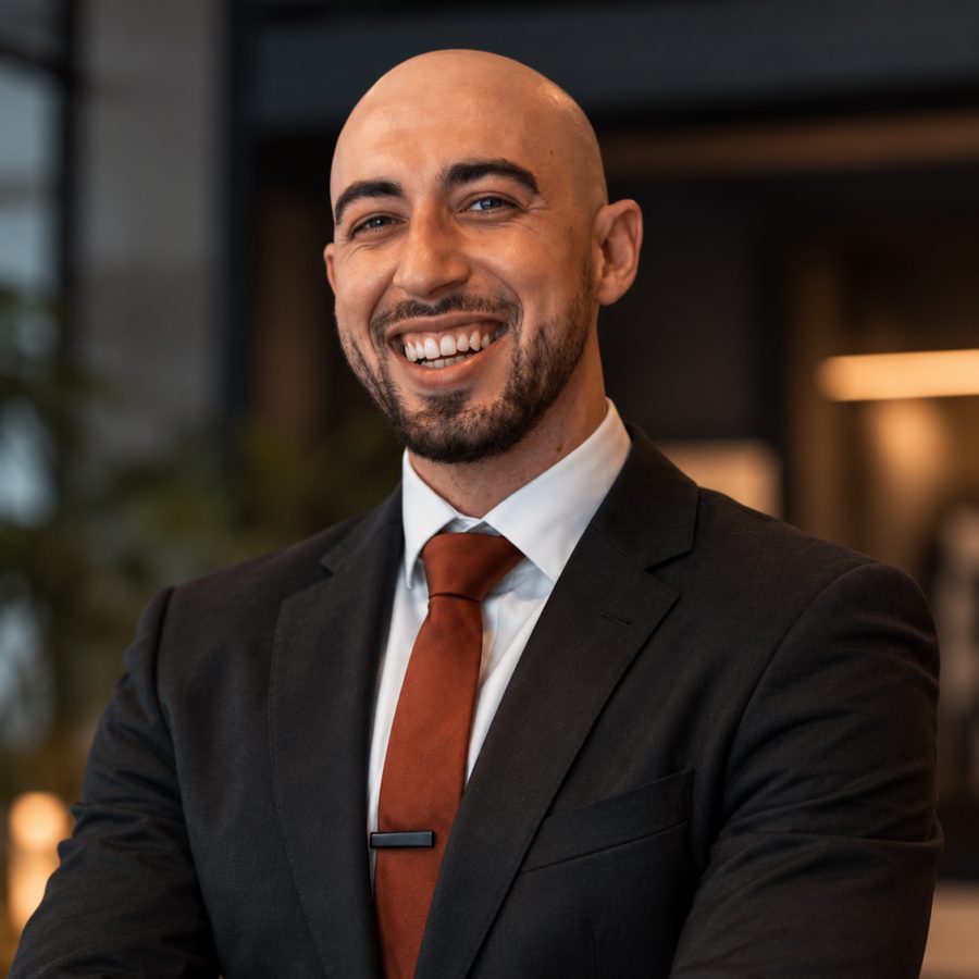 Porträt von Andrea Sgueglia, Gründer von ATS Design